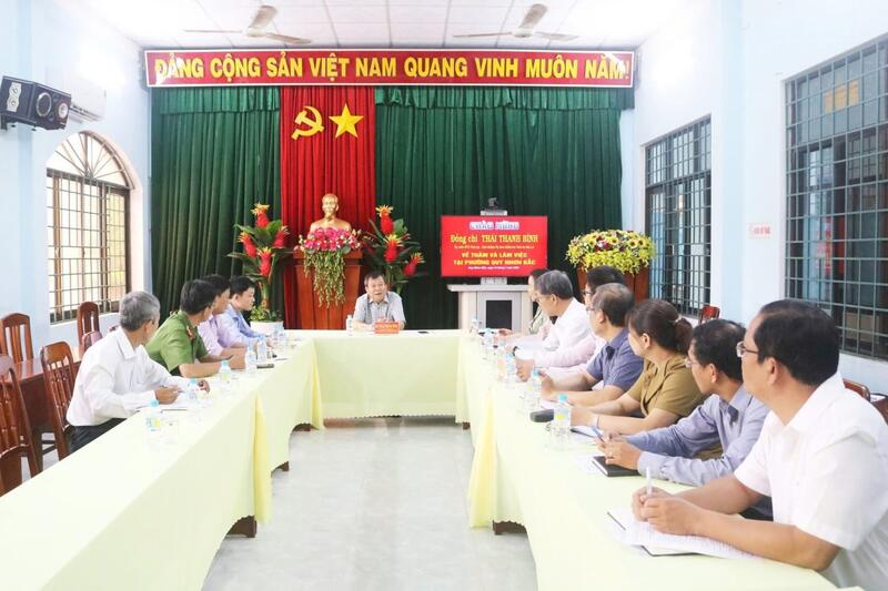 Đoàn công tác tỉnh Gia Lai thăm và làm việc tại phường Quy Nhơn Bắc